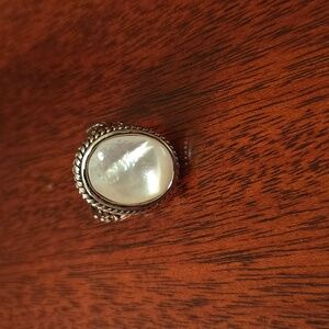 Elegant Silver and White Mood Ring.
